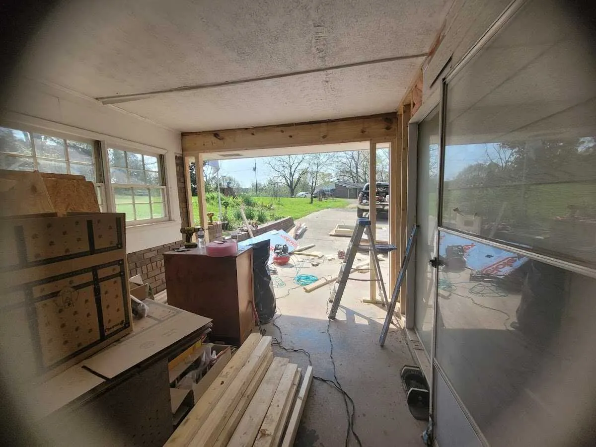 Air movers and dehumidifier for Drying & Dehumidification in Spring